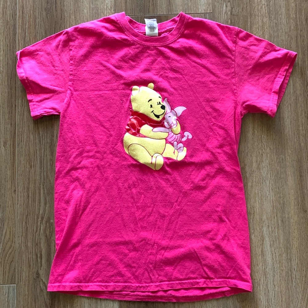 Winnie the Pooh pink t-shirt size Small